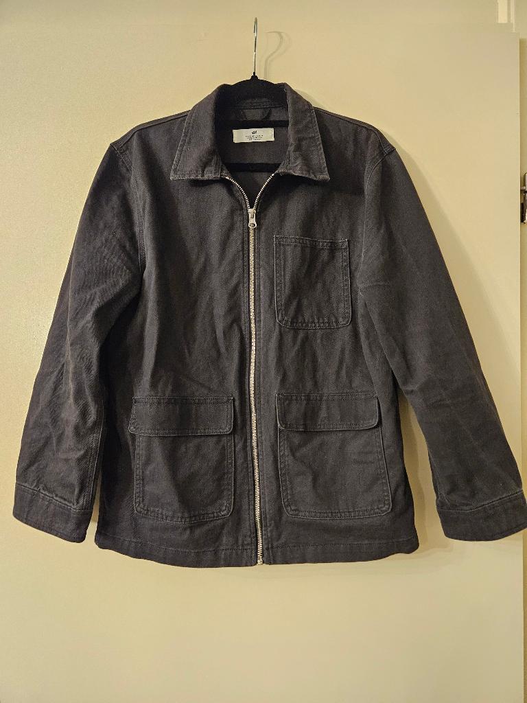 H&M zwart spijkerjas met rits maat 152, Kinderen en Baby's, Kinderkleding | Maat 152, Jongen of Meisje, H&M, Ophalen of Verzenden