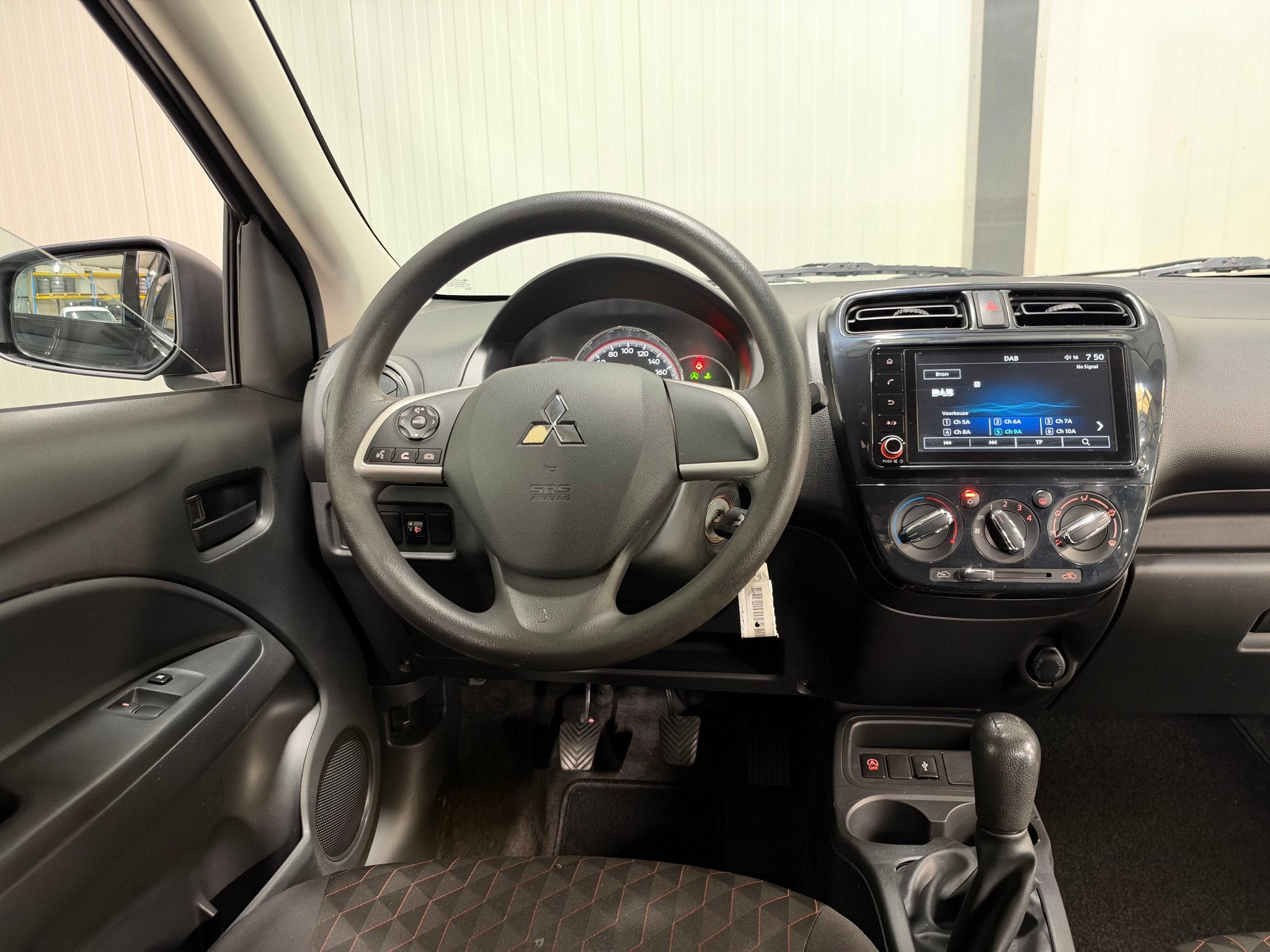 Mitsubishi Space Star 1.2 | Cool+ 5-Drs | Airco | Carplay, Auto's, Voorwielaandrijving, Gebruikt, Electronic Stability Program (ESP)
