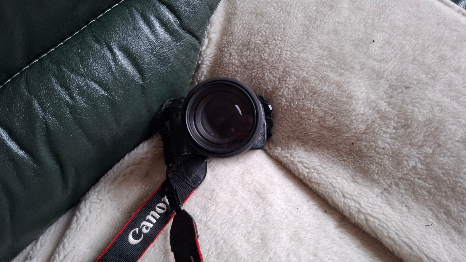 Canon EOS 600D starters set met Sigma 17-70mm lens en access, Spiegelreflex, Canon, Zo goed als nieuw, 4 t/m 7 keer