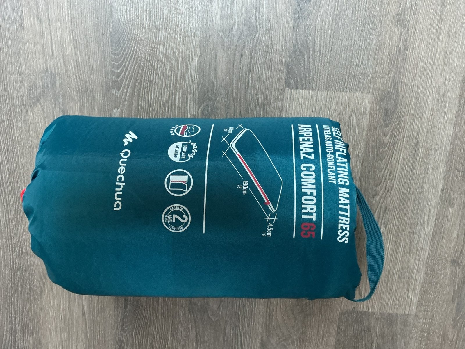 Quechua Arpenaz 65 slaapmat, Ophalen of Verzenden, Zo goed als nieuw