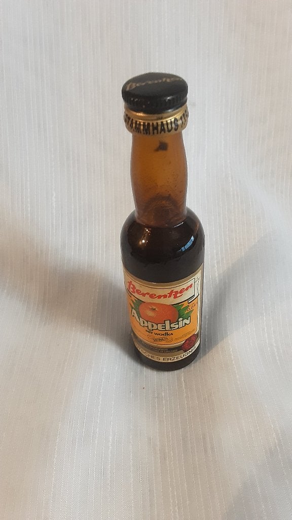 BERENTZEN APPELSIN flesje, miniatuur (34), Ophalen of Verzenden, Zo goed als nieuw, Gebruiksvoorwerp