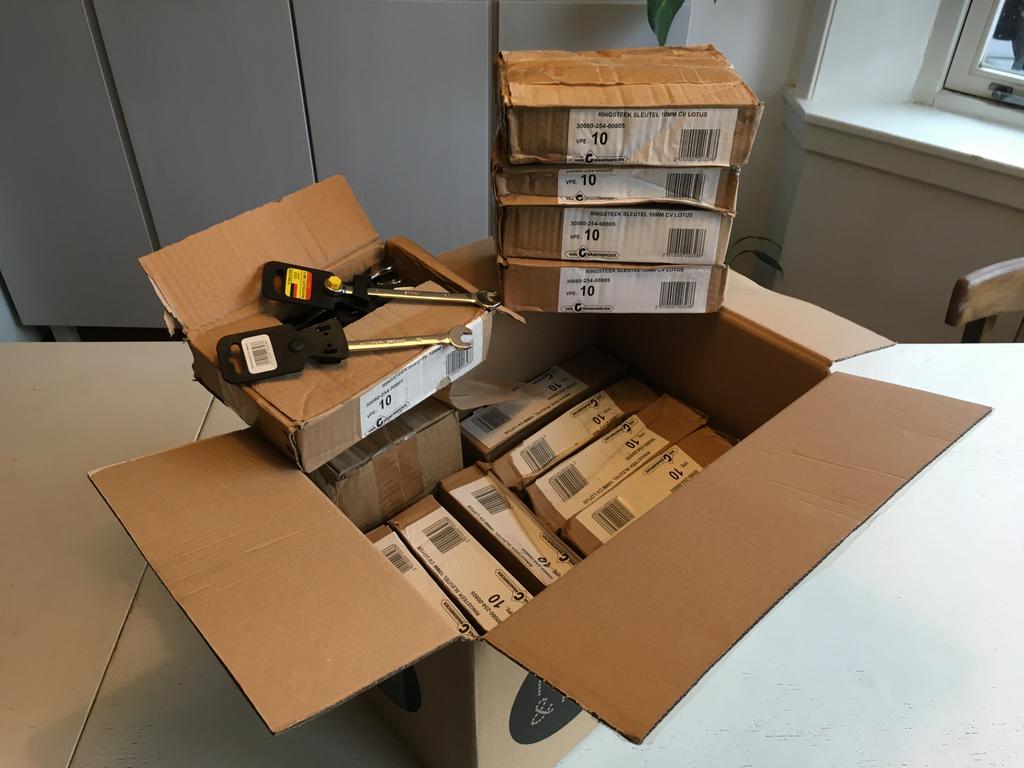 Partij steek/ringsleutels 10mm NIEUW - 140x ringsteeksleutel, Doe-het-zelf en Verbouw, Ophalen of Verzenden, Nieuw