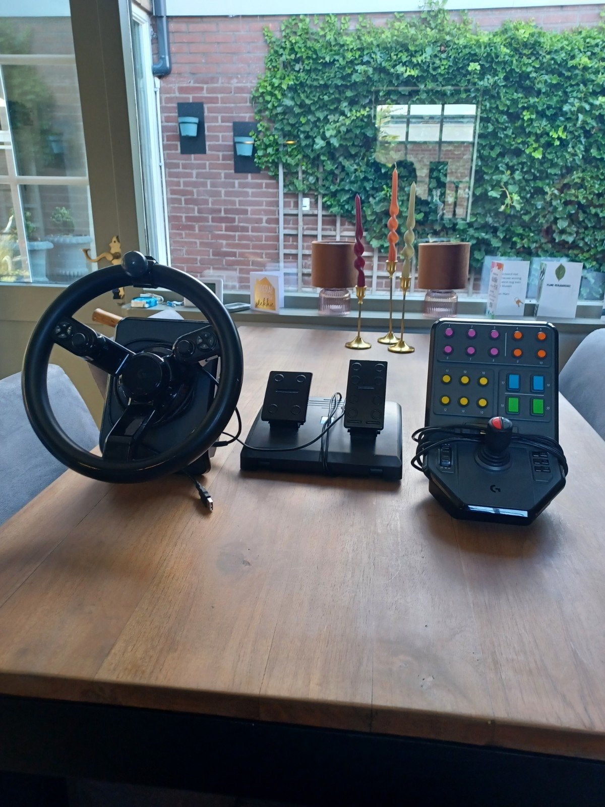 Logitech G Saitek Farm Simulator Stuur Pedalen + Side Pane, Computers en Software, Joysticks, Zo goed als nieuw, Ophalen