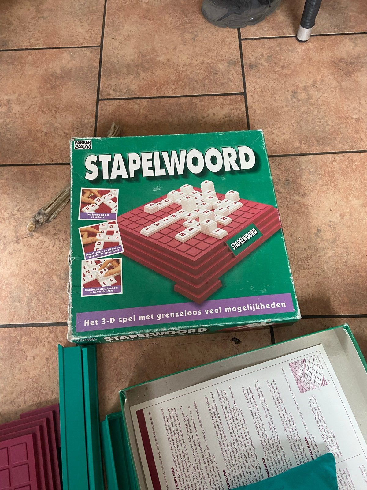 Stapelwoord: Het 3-D spel met grenzeloos veel mogelijkheden, Hobby en Vrije tijd, Een of twee spelers, Ophalen of Verzenden, Gebruikt