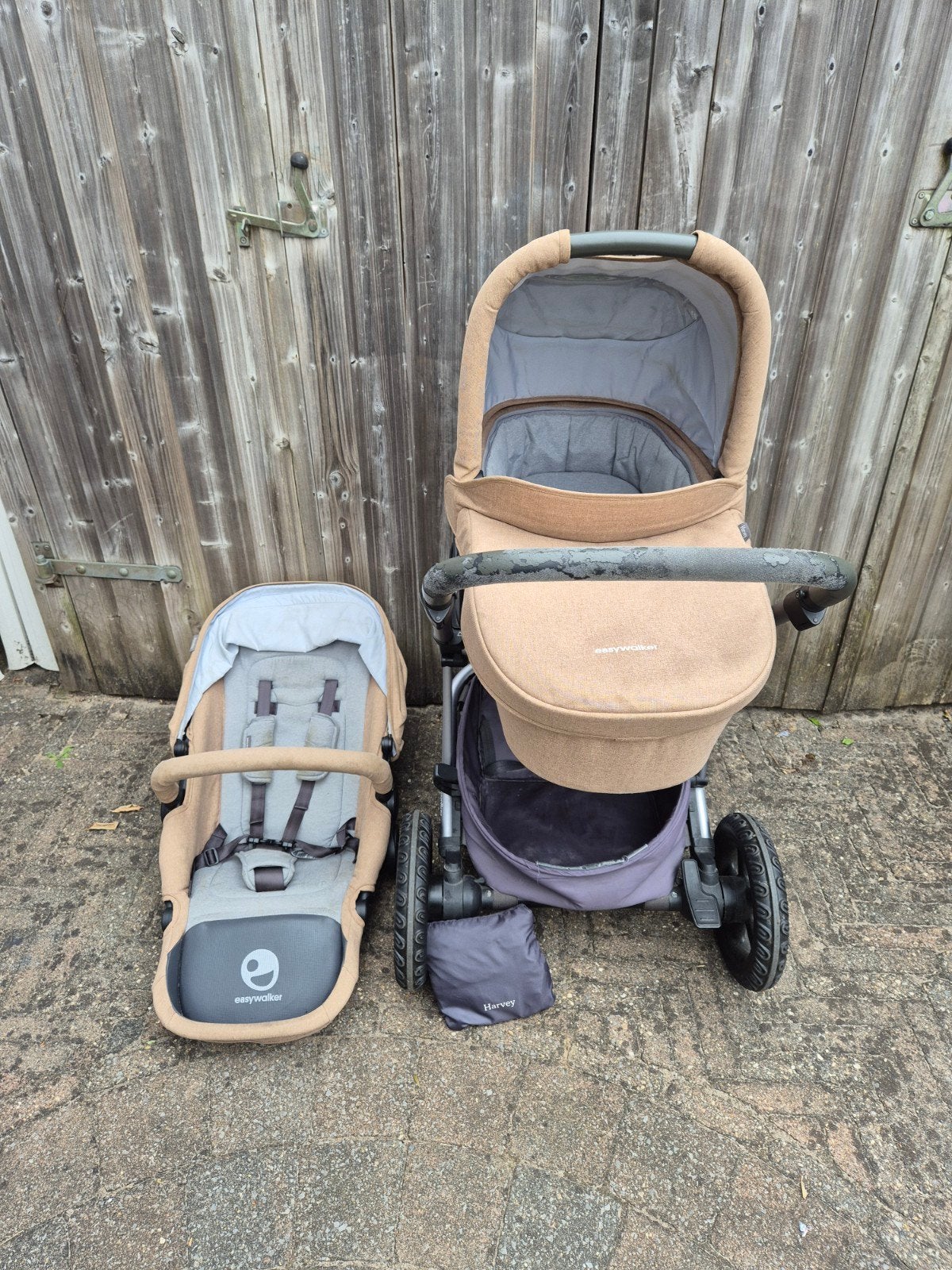 Easywalker Harvey kinderwagen camel met reiswieg, Gebruikt, Combiwagen, Verstelbare duwstang, Ophalen