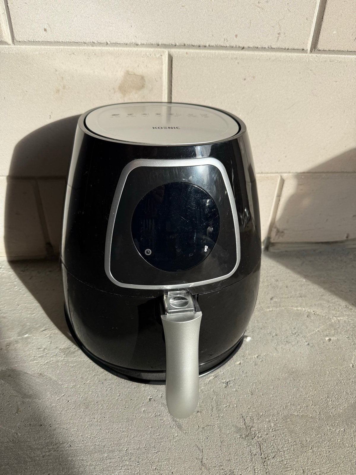 Koenic Airfryer - Compact en Efficiënt, Ophalen, Gebruikt, Airfryer, Minder dan 750 gram