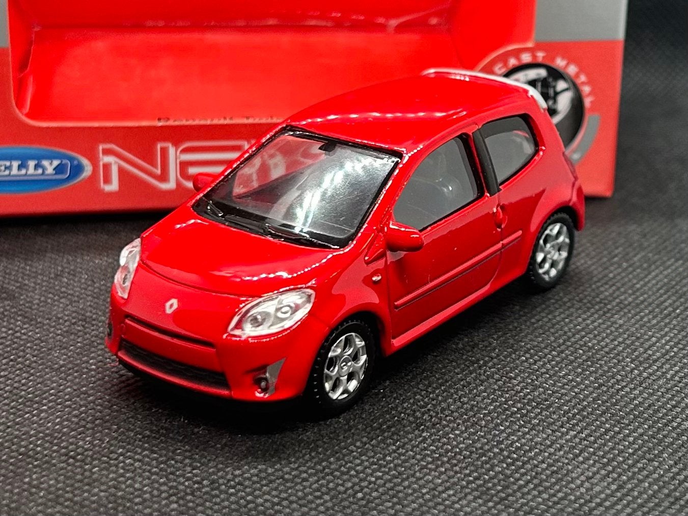 Welly Renault Twingo 1:43 OVP, Verzenden, Zo goed als nieuw, Auto, Overige merken