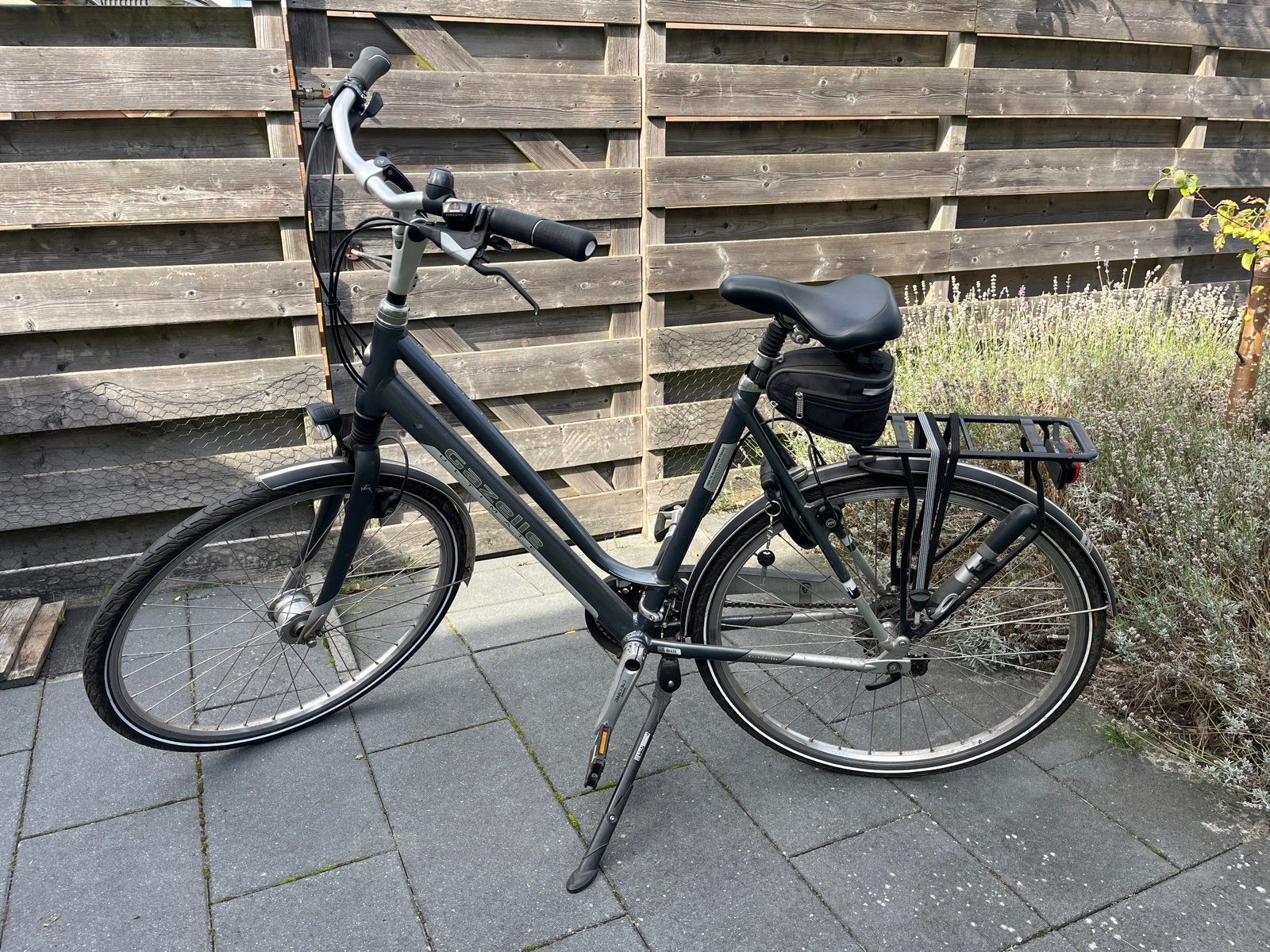 Gazelle ultimate t1 framemaat 57, Ophalen, Velgrem, Versnellingen, Gazelle