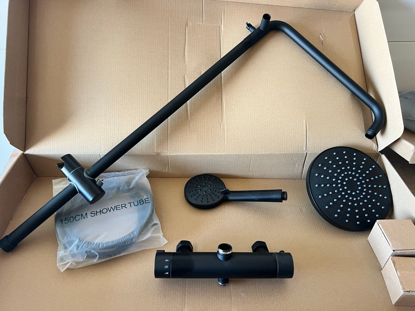 Nieuwe zwarte regendouche met thermostaat, Ophalen of Verzenden, Nieuw, Douche