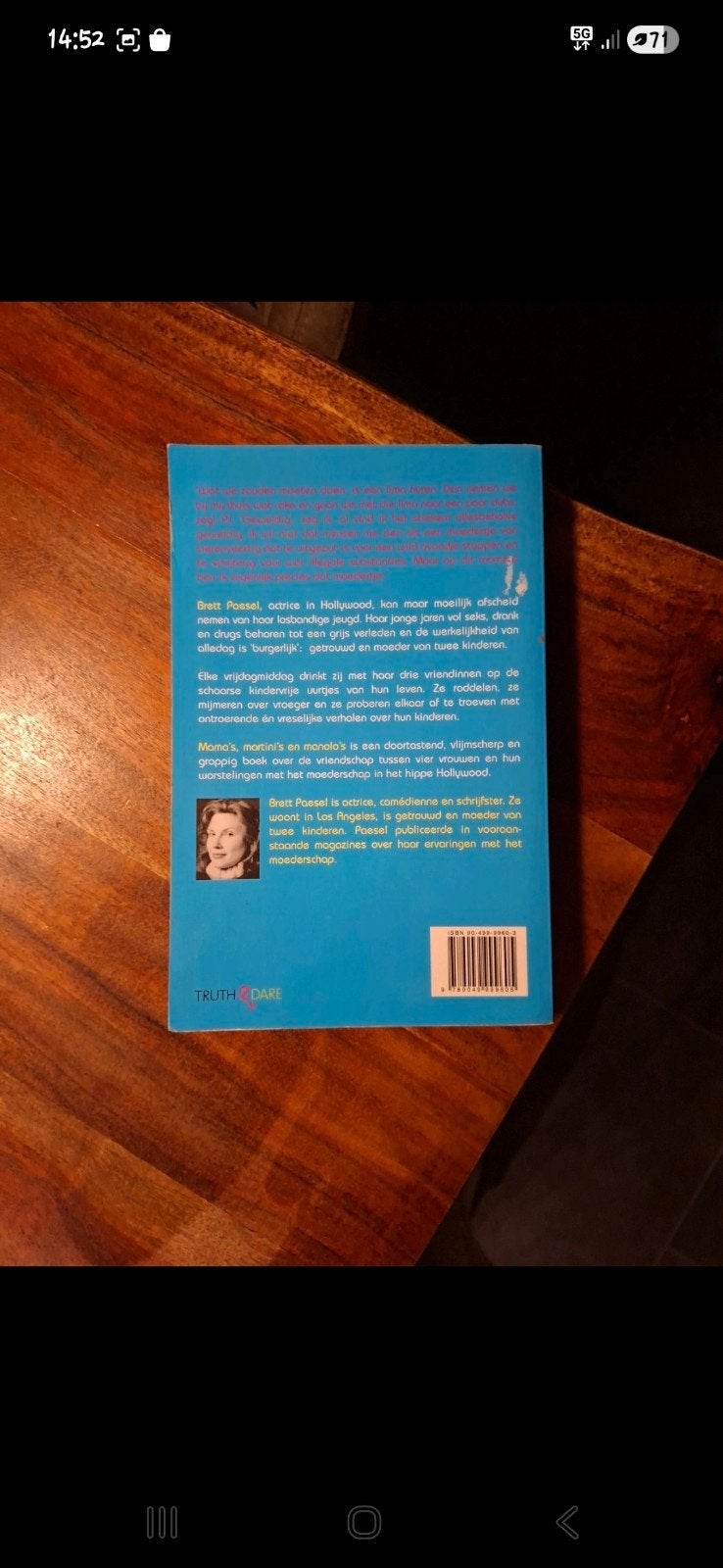 Martini's, Martini's en Manolo's - Brett Paesel, Ophalen of Verzenden, Gelezen