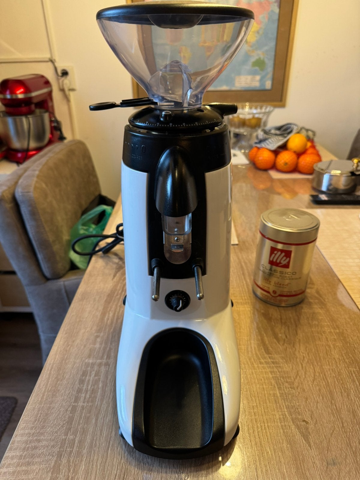 Compak koffiemolen met timer nieuw staat, Witgoed en Apparatuur, Ophalen, Zo goed als nieuw