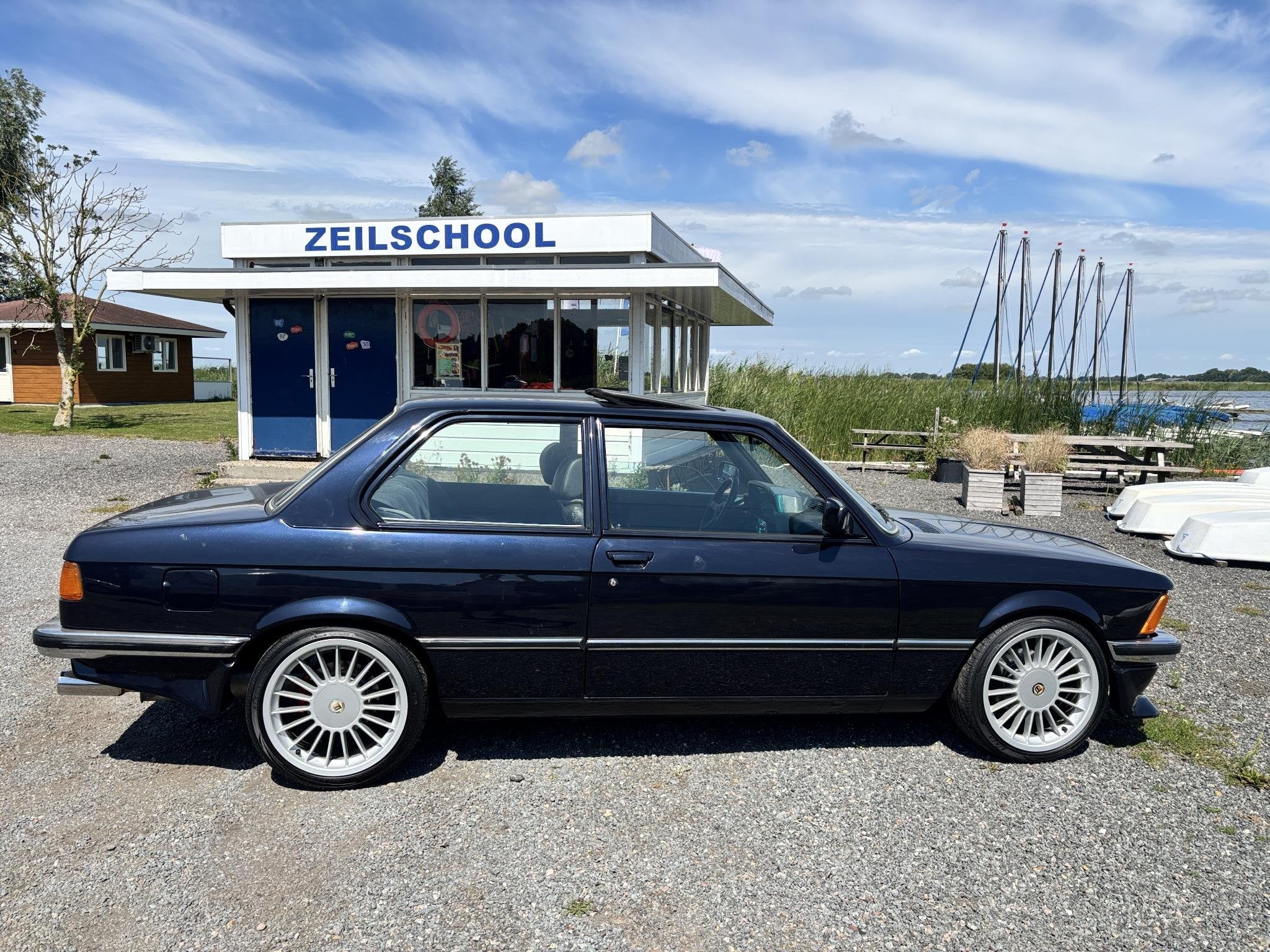 BMW 3-serie 323i E21 5-handbak/oldtimer, foto 7