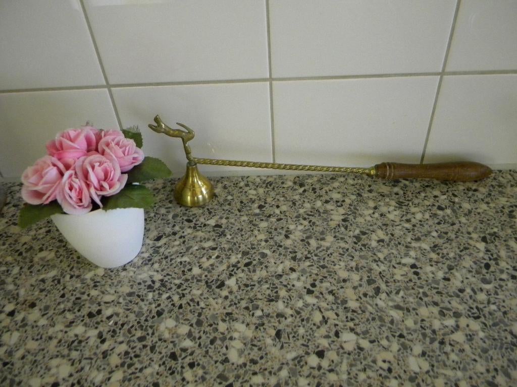 KAARSENDOVER KAT KOPER MET HOUTEN GREEP, Antiek en Kunst, Ophalen of Verzenden, Koper