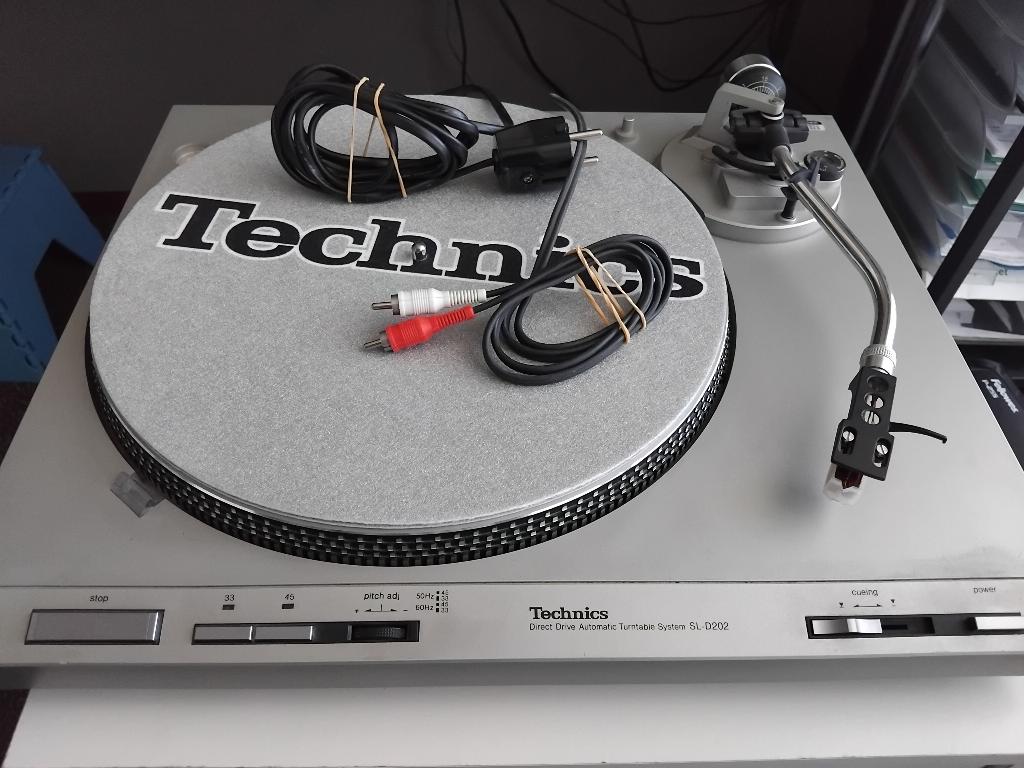 technics platenspeler SL D202, Ophalen, Gebruikt, Pitch-regelaar, Platenspeler