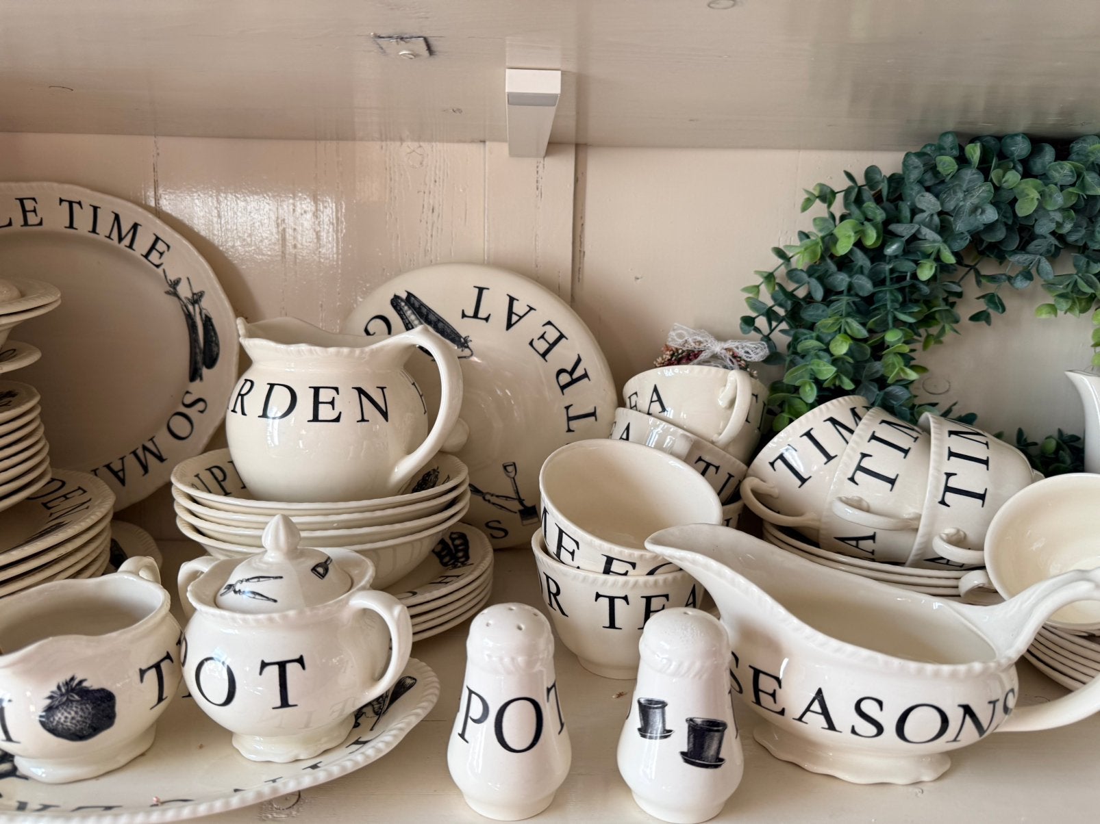 Woods Sons tuin servies 6/8 pers compl servies izgst, Ophalen