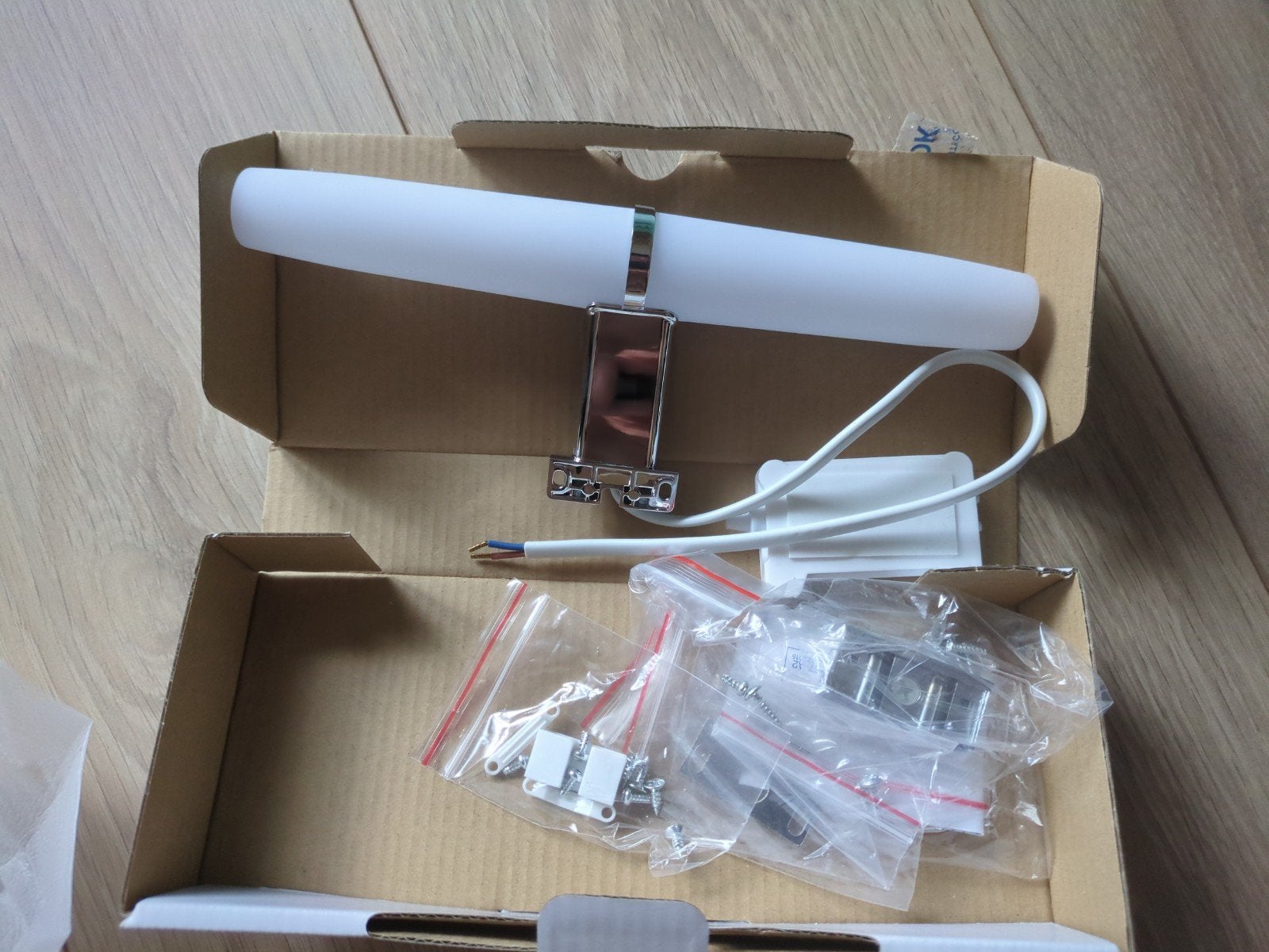 badkamerlamp, Ophalen, Nieuw