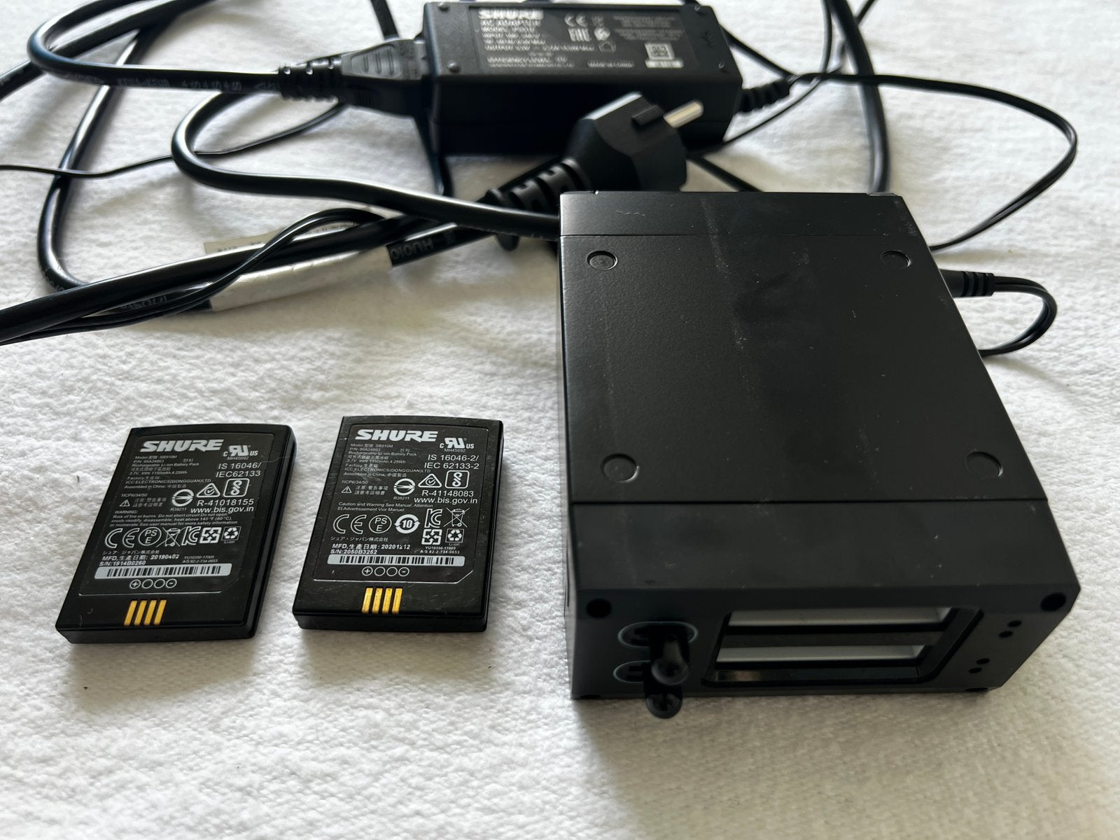Shure SBC910M accu plus lader, Ophalen of Verzenden, Zo goed als nieuw, Audio