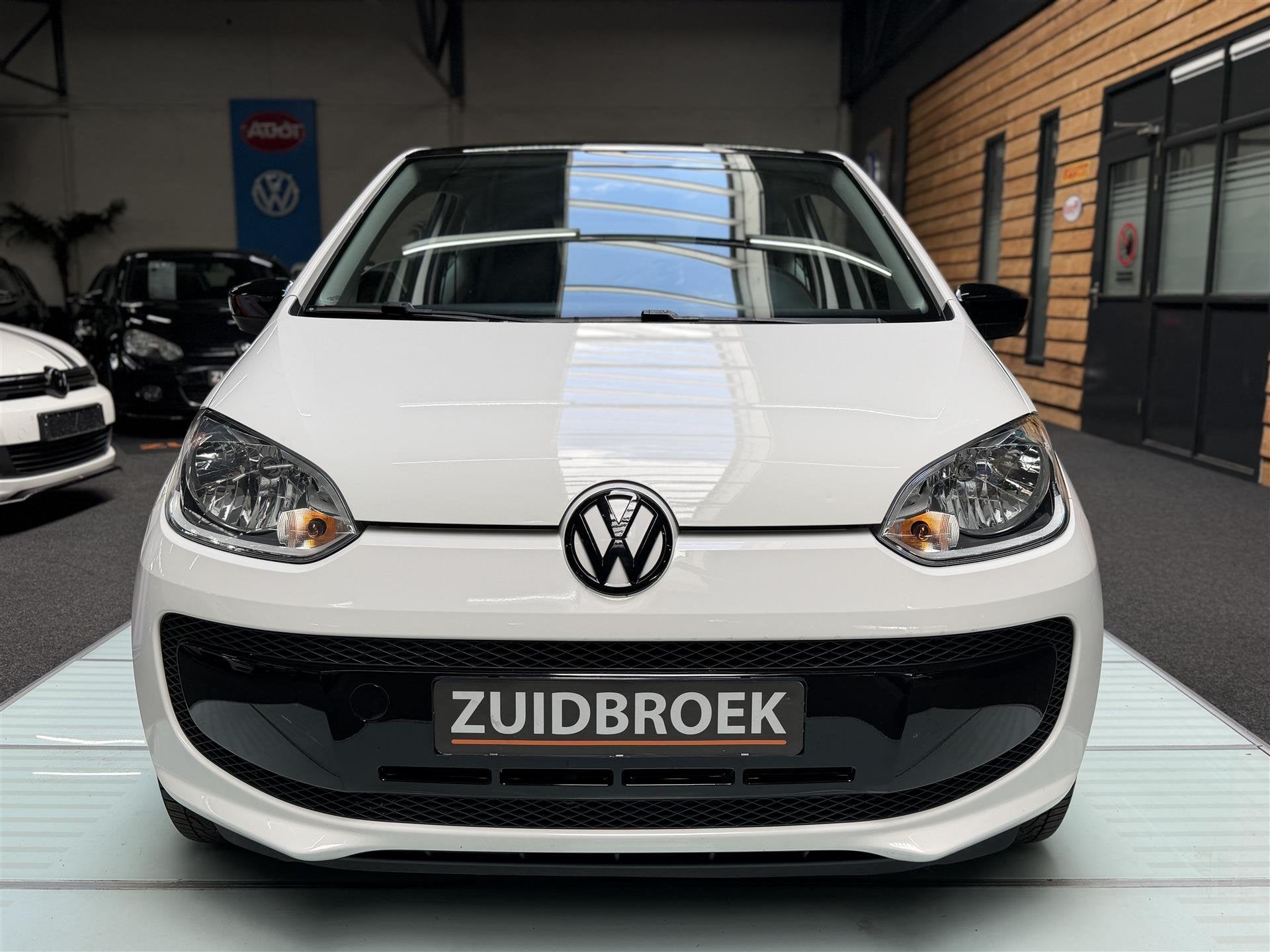 Volkswagen up!