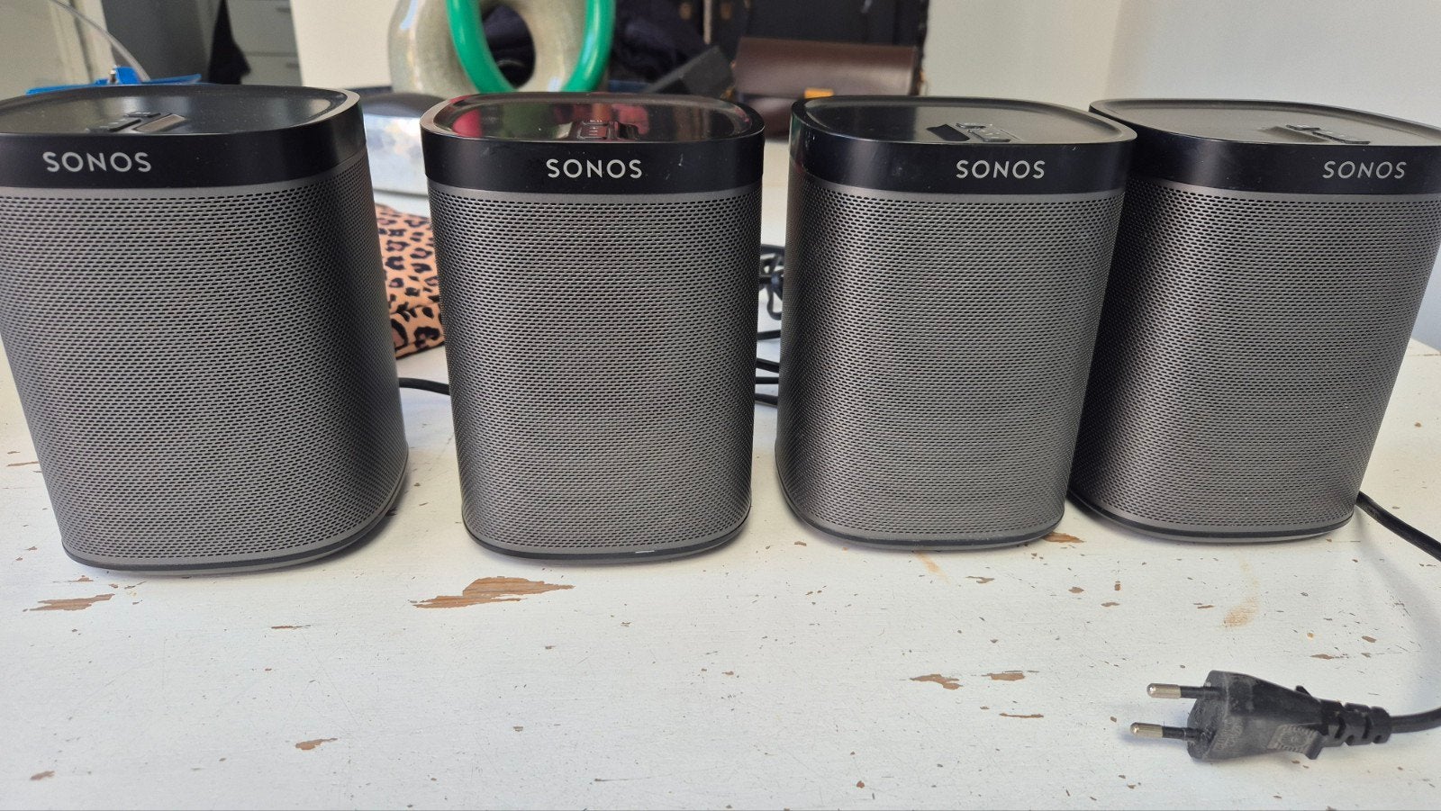 SONOS speakers Play1