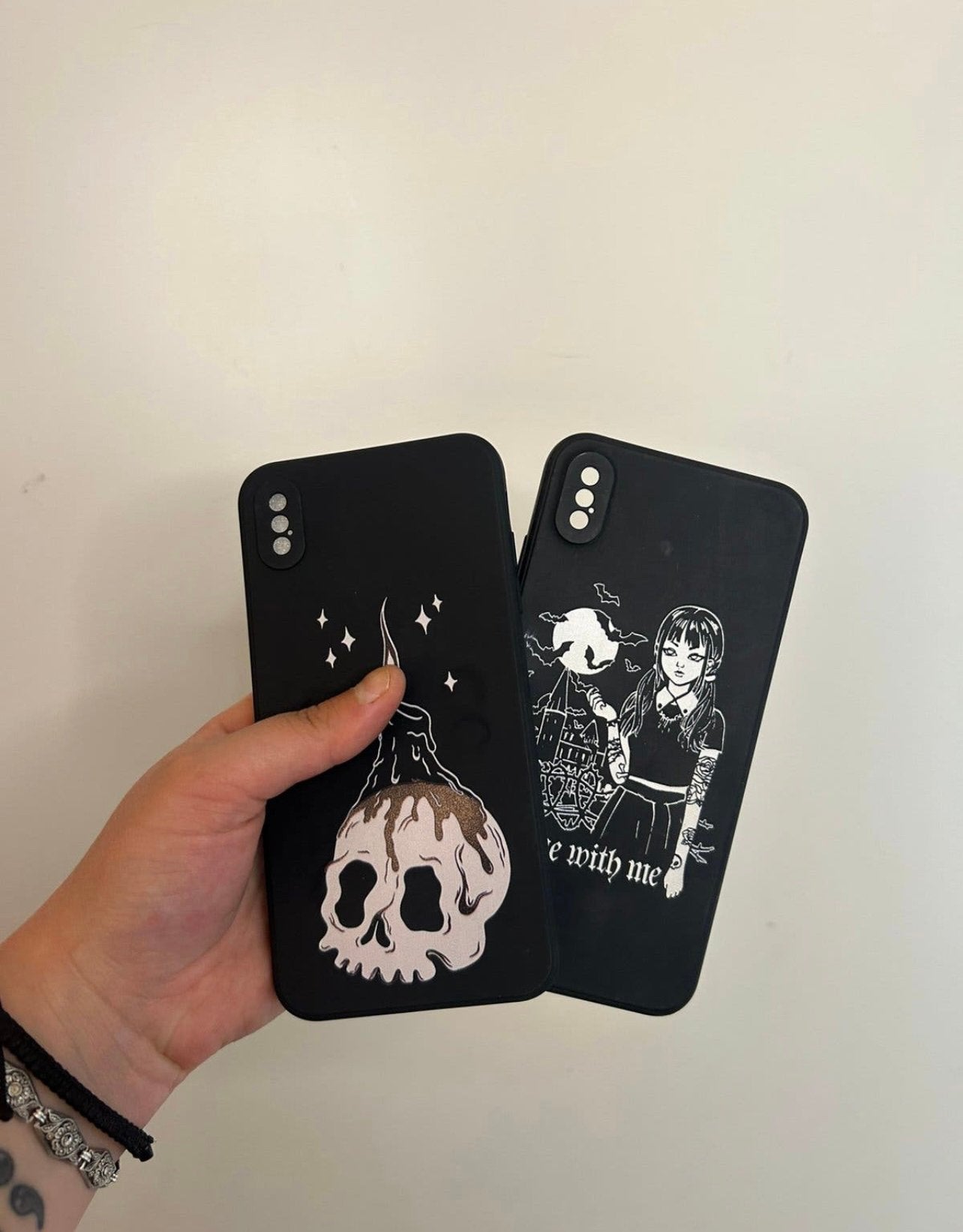 Twee gothic telefoonhoesjes | Iphone XS Max, Telecommunicatie, Zwart, IPhone XS Max, Hoesje of Tasje, Ophalen of Verzenden