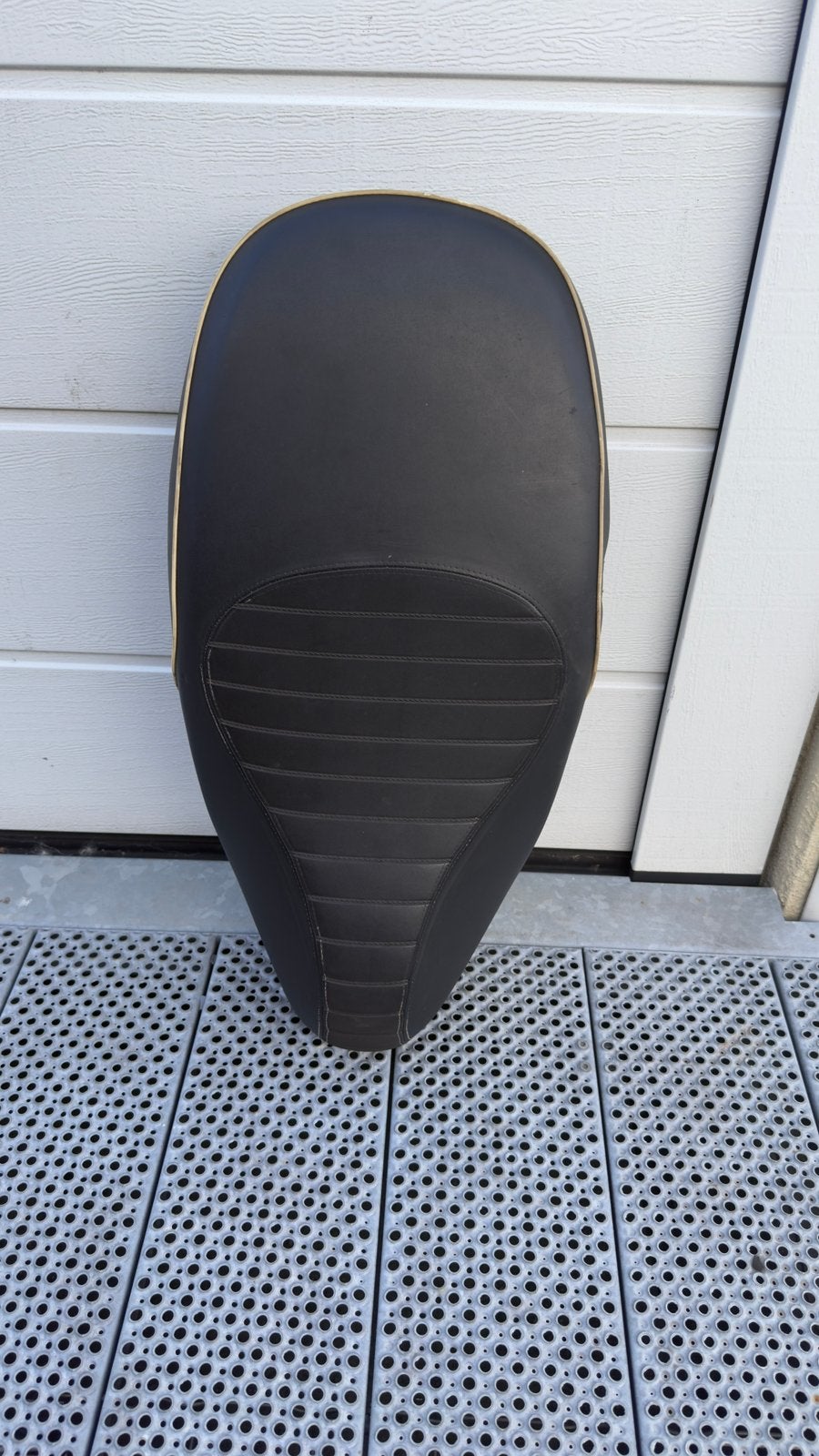 Vespa sprint zadel, Motoren, Ophalen