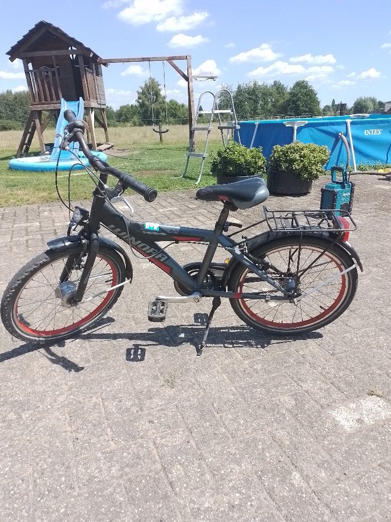 Nette jongensfiets 22 inch, Ophalen, Terugtraprem, Gebruikt, Onbekend