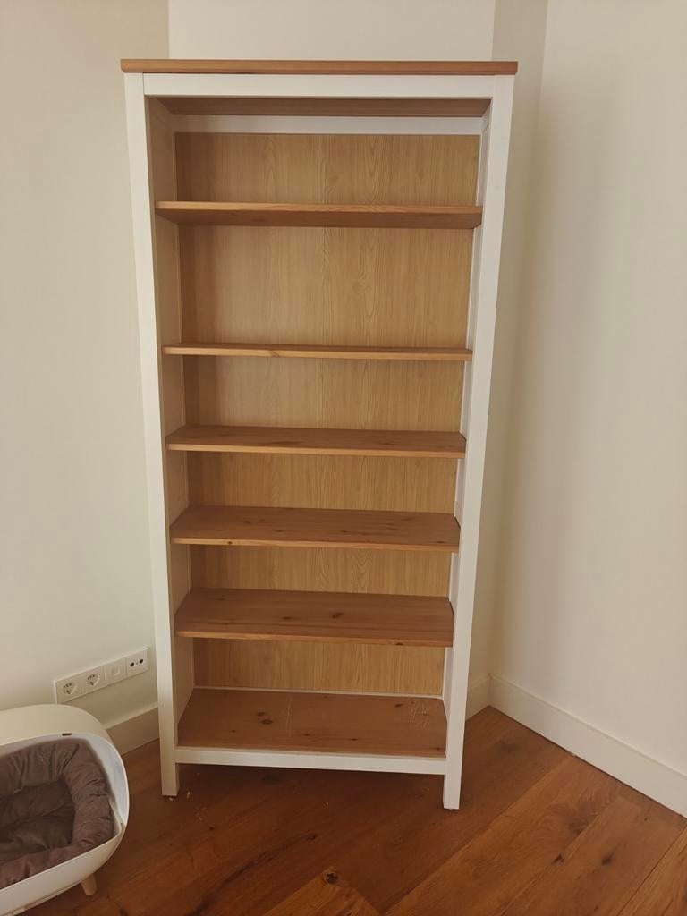 IKEA HEMNES Boekenkast - Wit met lichtbruine planken, Ophalen, Met plank(en), Grenenhout, Zo goed als nieuw