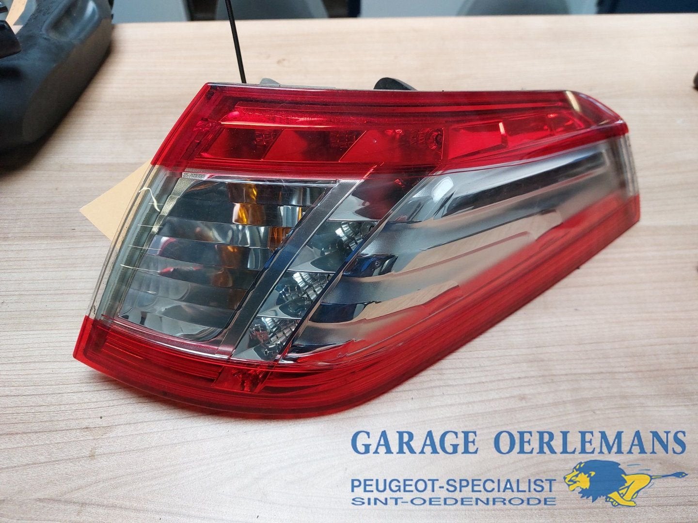 achterlicht rechts peugeot 508 sw 1.6 thp 9686779680, Gebruikt, -, -, ARN erkend