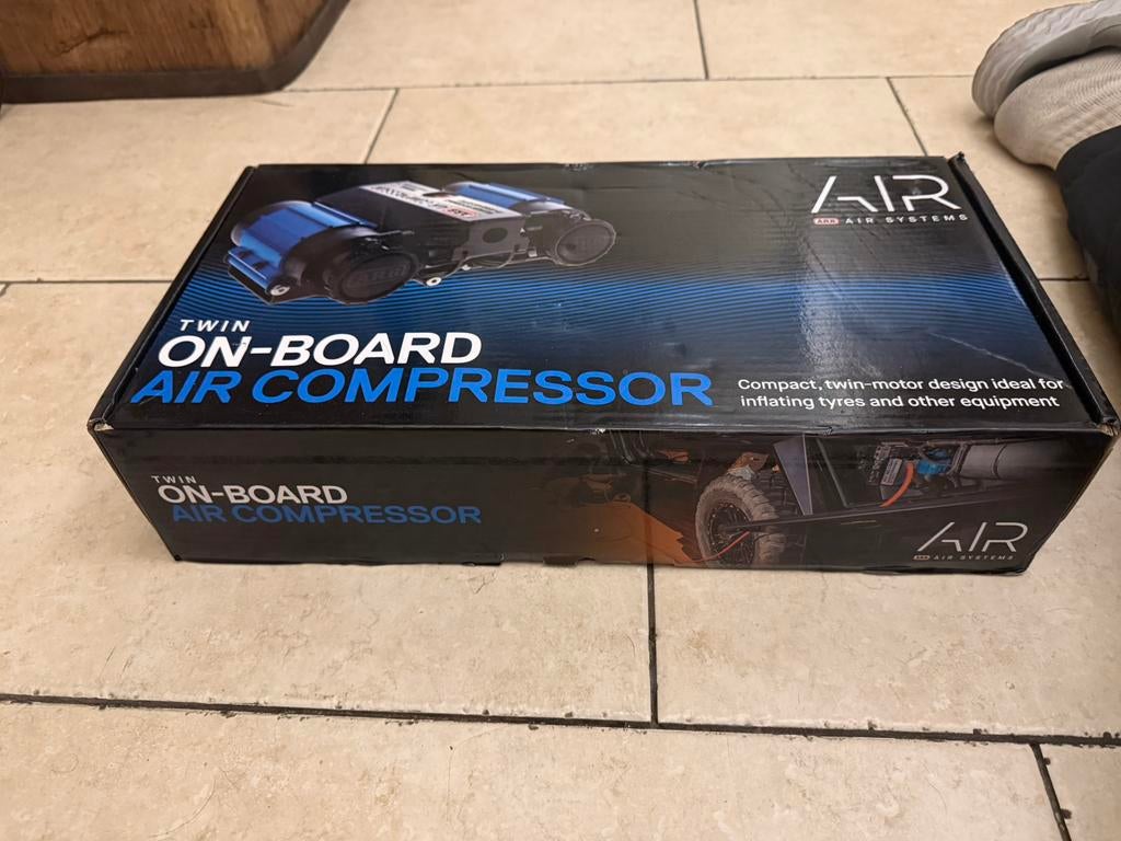 ARB lucht compressor, Minder dan 25 liter, Ophalen of Verzenden, Zo goed als nieuw, Minder dan 200 liter/min
