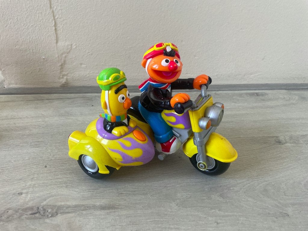 Sesamstraat Bert en Ernie op Motor met Zijspan Speelgoed, Ophalen, Gebruikt