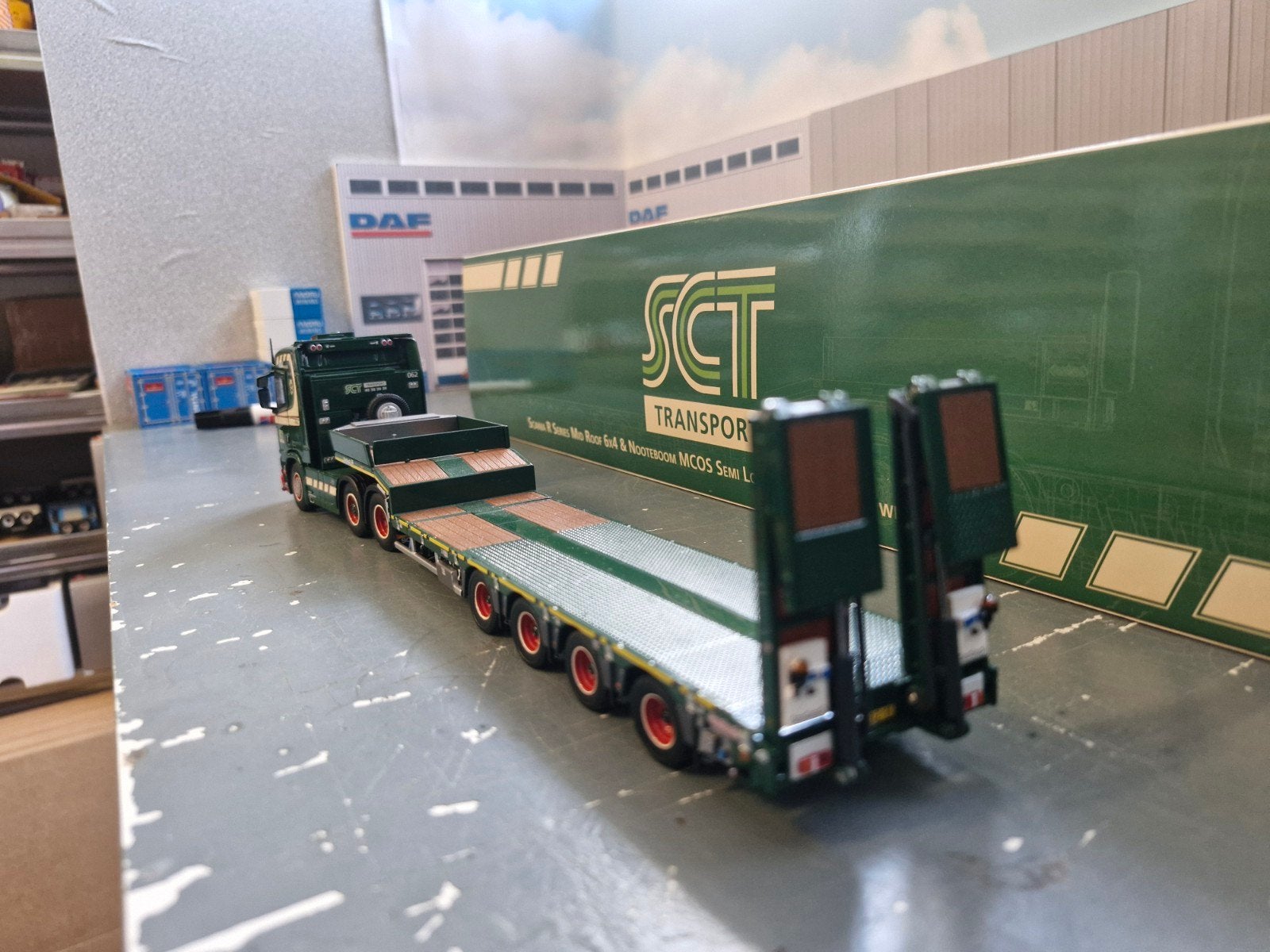 scania R 6x4 met nooteboom semi dieplader uitschuifbaar, Ophalen of Verzenden, Nieuw, Bus of Vrachtwagen, Overige merken