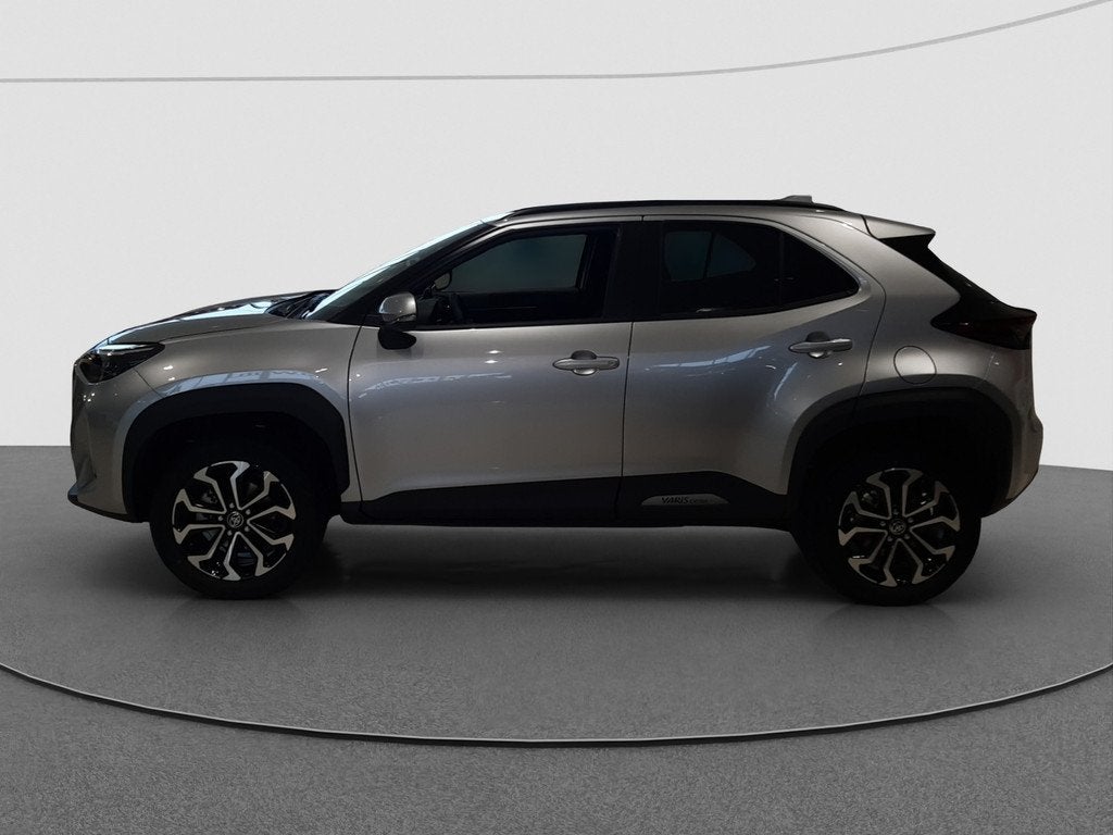 Toyota Yaris Cross 1.5 Hybrid 115 Dynamic *NIEUW* (bj 2026), 12 maanden, Stof, 116 pk, 1490 cc