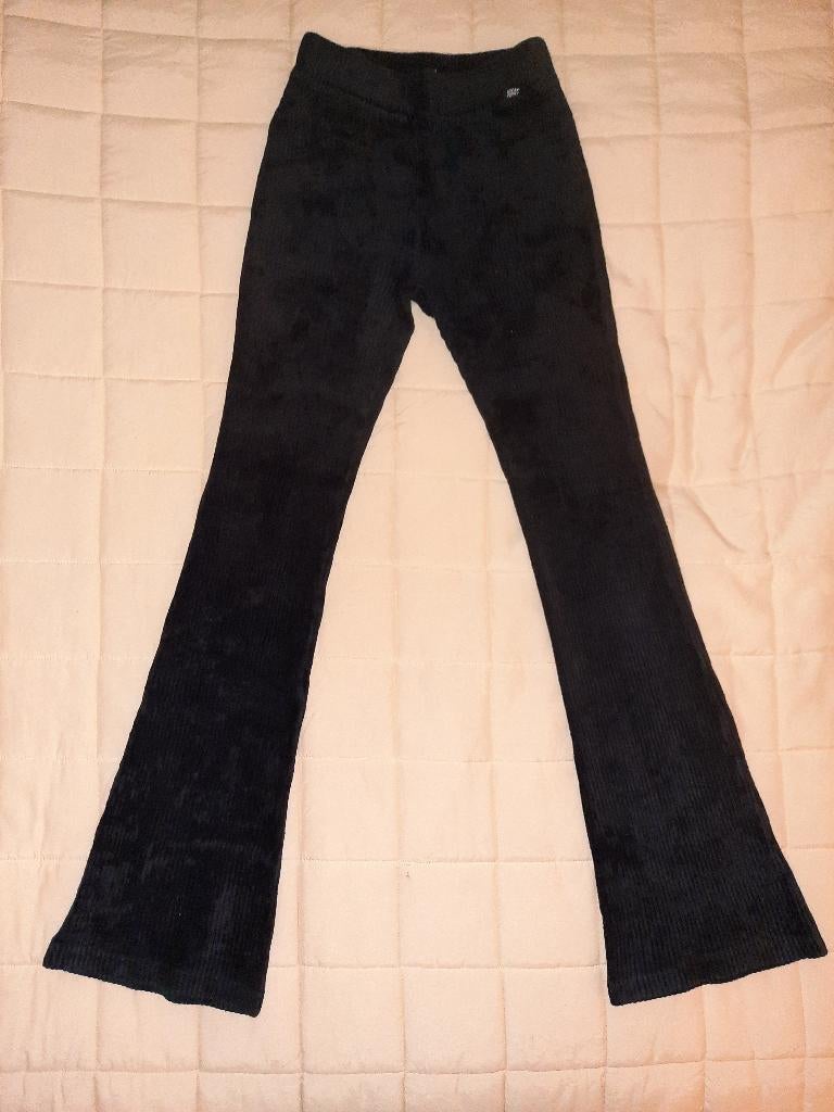 Mooie zwarte meisjes broek maat 158 ( G9 ), Kinderen en Baby's, Kinderkleding | Maat 158, Broek, Meisje, Ophalen of Verzenden