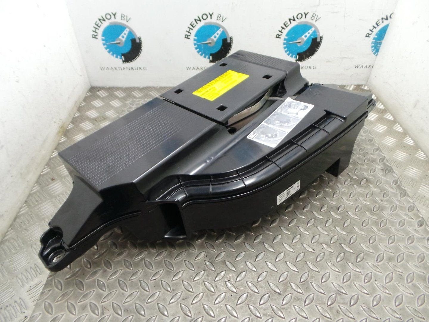 RENAULT SCENIC BOSE RADIO 2018, Ophalen of Verzenden, Gebruikt, Stiba lid