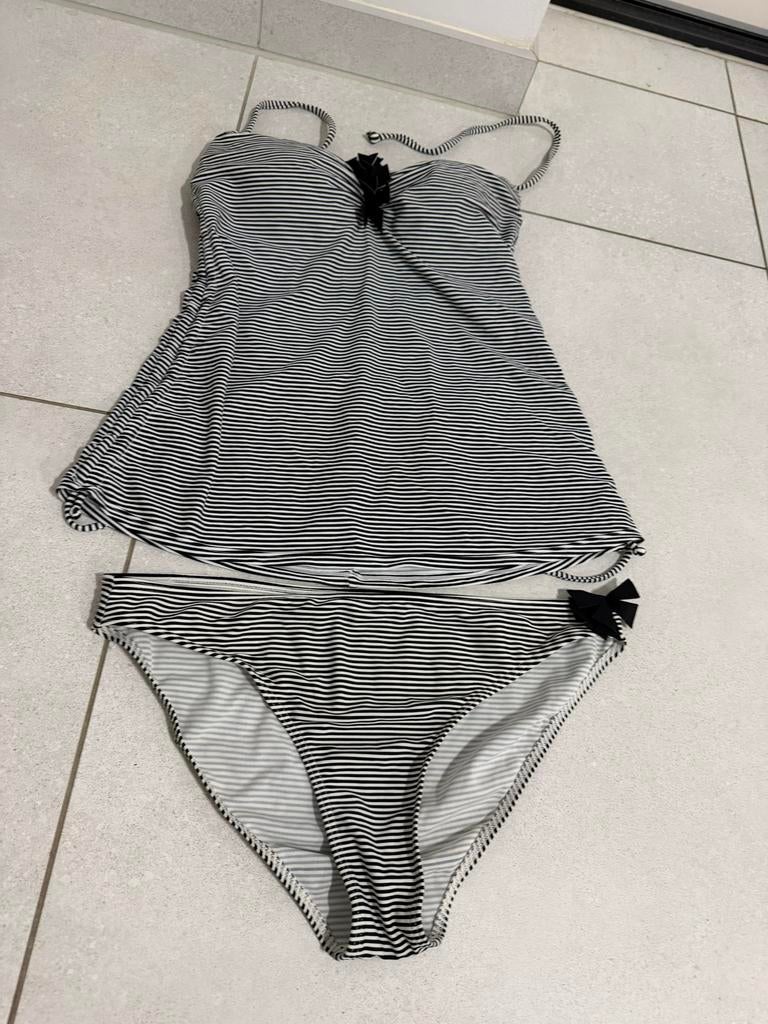 Livera gestreepte tankini set - zwart/wit, Kleding | Dames, Badmode en Zwemkleding, Ophalen of Verzenden, Zo goed als nieuw, Zwart