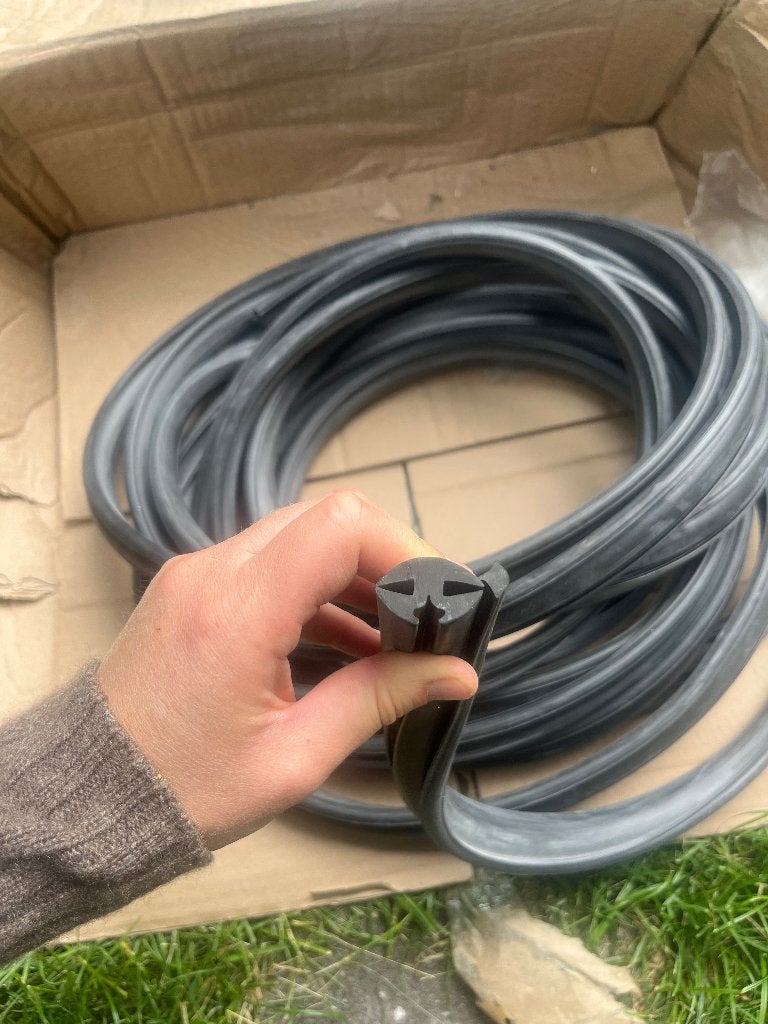 Rubber peesprofiel 4/4mm incl. pees 10,5m + extra 12 M, Ophalen of Verzenden, Nieuw, Overige typen