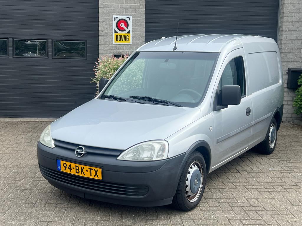 Opel Combo 1.7 DTI *Nieuwe APK *18-05-2027*, Auto's, Voorwielaandrijving, 450 kg, Gebruikt, 4 cilinders