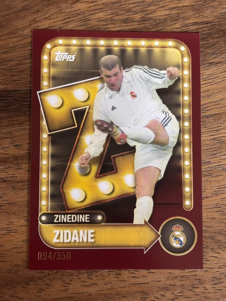 Zinedine Zidane Topps Spelerskaart Real Madrid 094/350, Ophalen of Verzenden, Zo goed als nieuw, Buitenlandse clubs, Spelerskaart