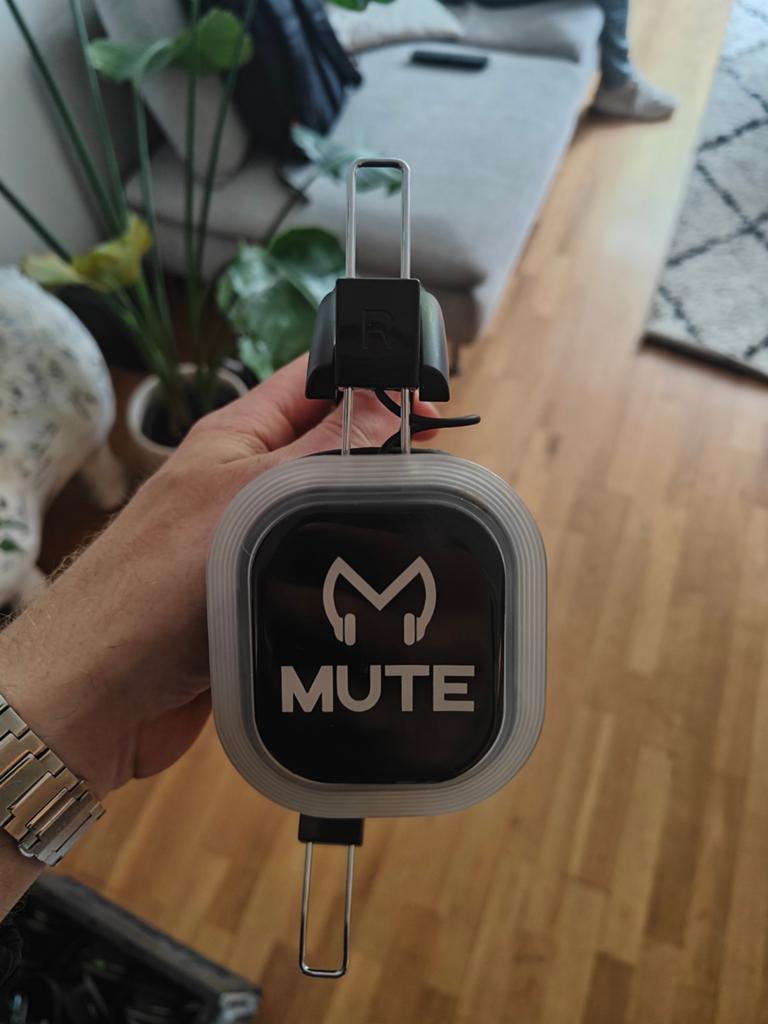 High-end Silent Disco Set - 47 Koptelefoons & 4 Zenders, Overige merken, Ophalen of Verzenden, Zo goed als nieuw, Over oor (circumaural)