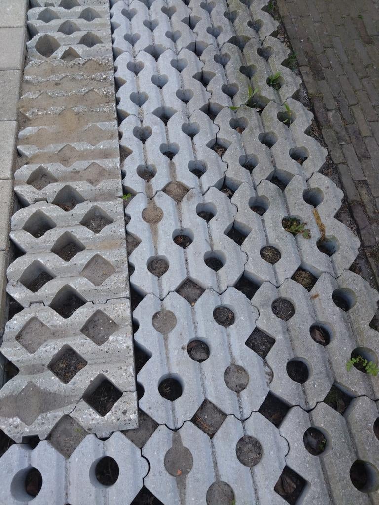 Gras stenen ca.16 m2, Gebruikt, Overige typen, Ophalen of Verzenden, 10 m² of meer