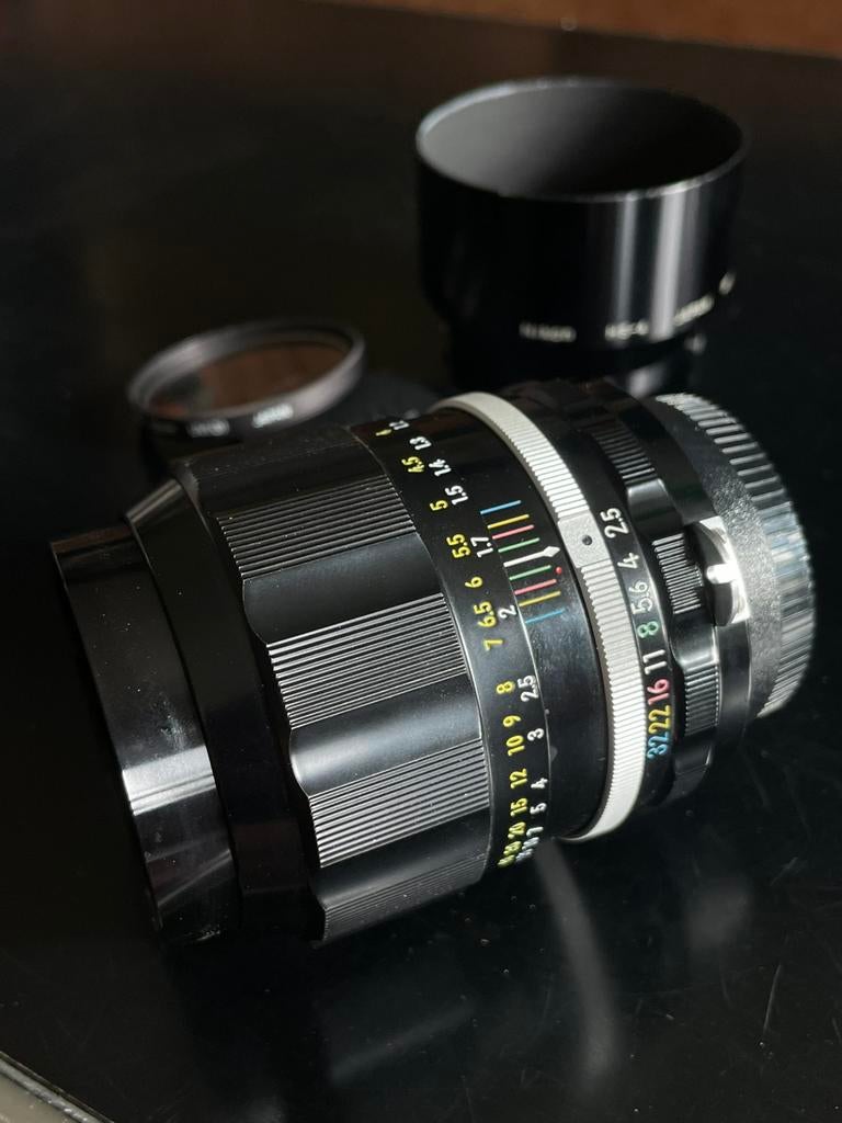 Nikon 105 2.5, Ophalen of Verzenden, Zo goed als nieuw, Telelens