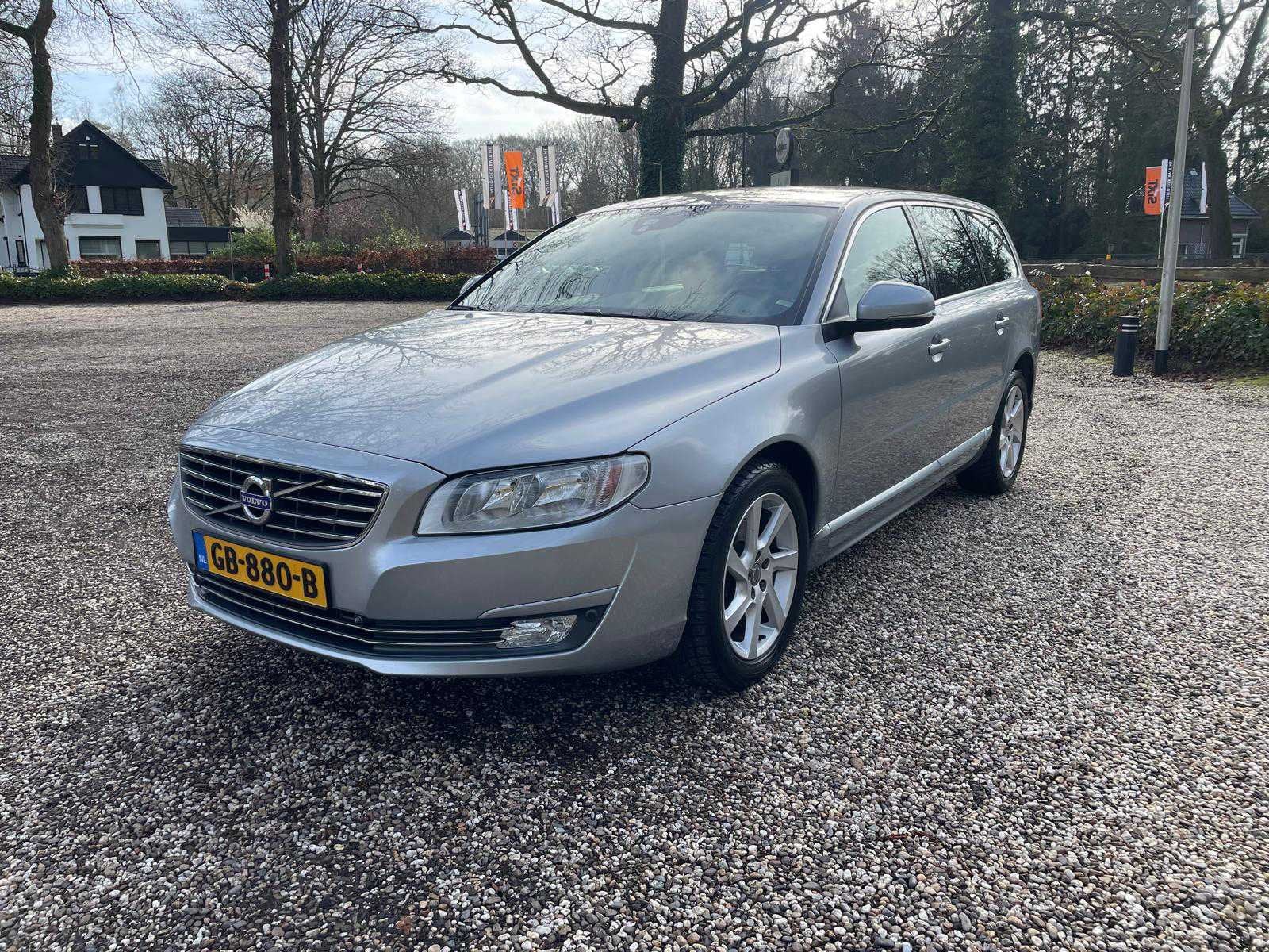 2015 Volvo V70 2.0 D4 Nordic+ Personenauto, Auto's, Volvo, Voorwielaandrijving, Euro 6, 4 cilinders, Zilver of Grijs