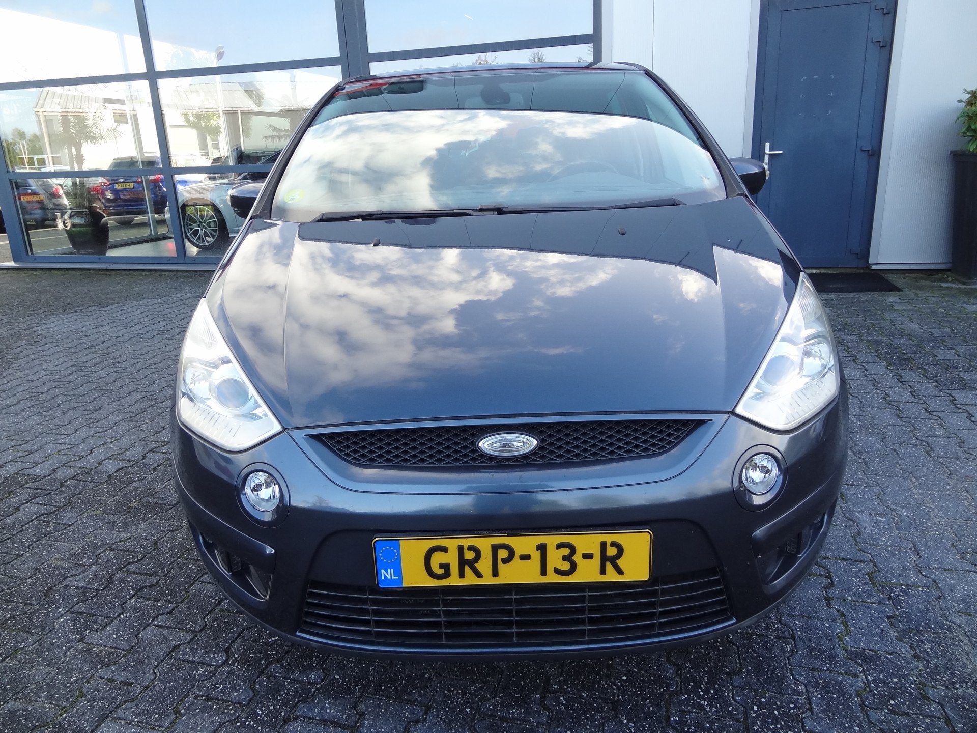 Ford S-Max 2.5-20V Turbo | 7-ZITS | PANORAMADAK | TREKHAAK |, Auto's, Voorwielaandrijving, Gebruikt, 1581 kg, Leder en Stof