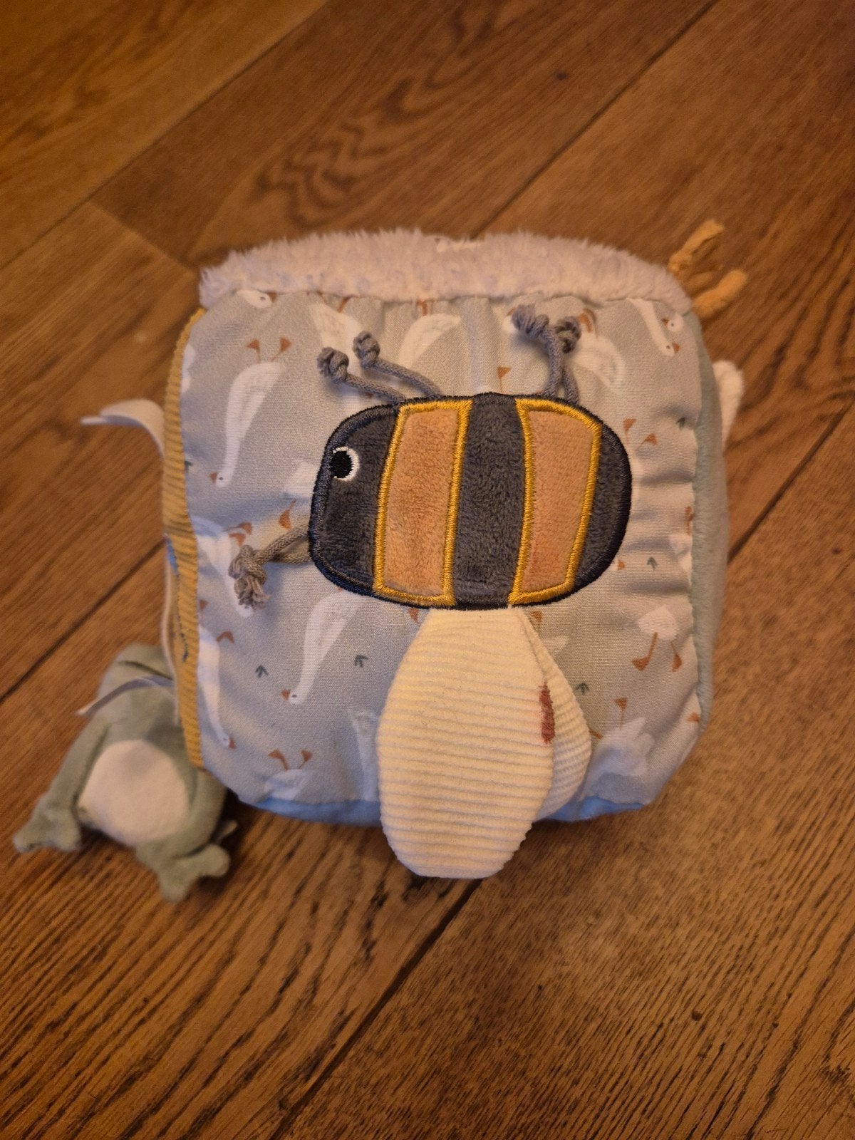 Diverse baby speeltjes-rammelaars, knuffels, stoffen boekje, Ophalen of Verzenden, Gebruikt, Overige typen