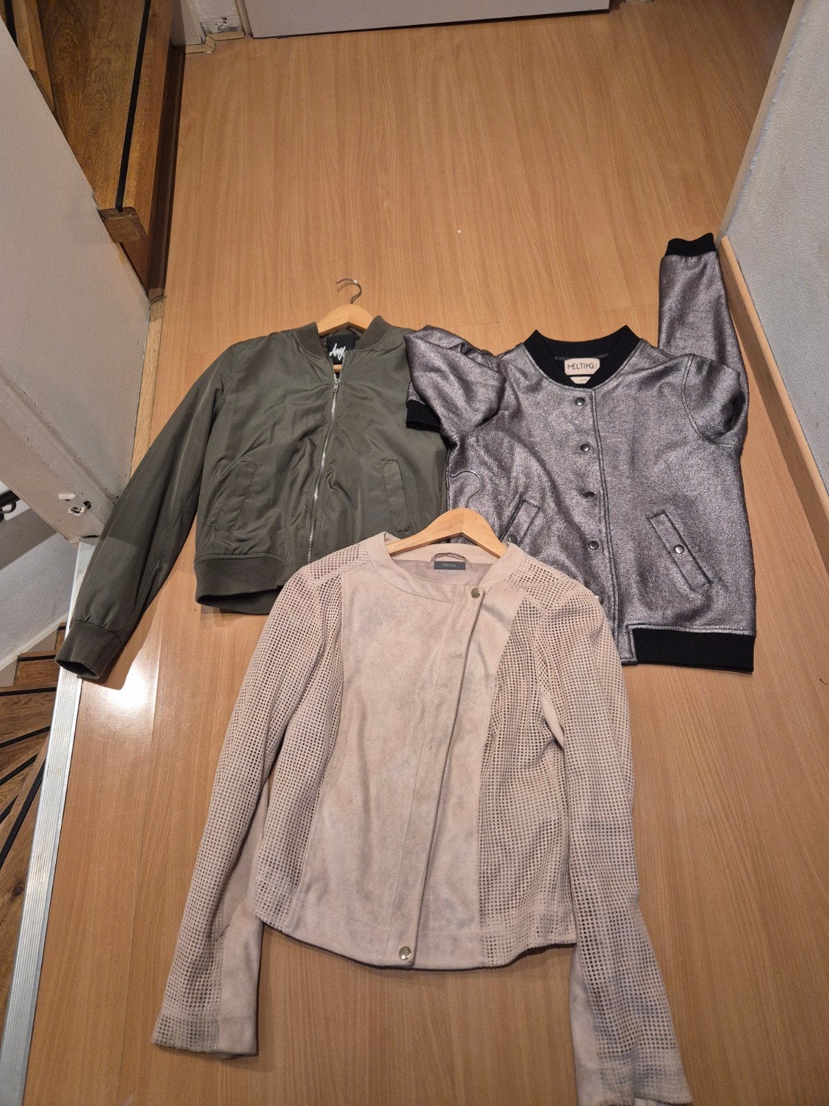 Set van 3 jassen bomberjack, metallic jack en suède-look jac, Ophalen of Verzenden, Gedragen, Maat 36 (S)