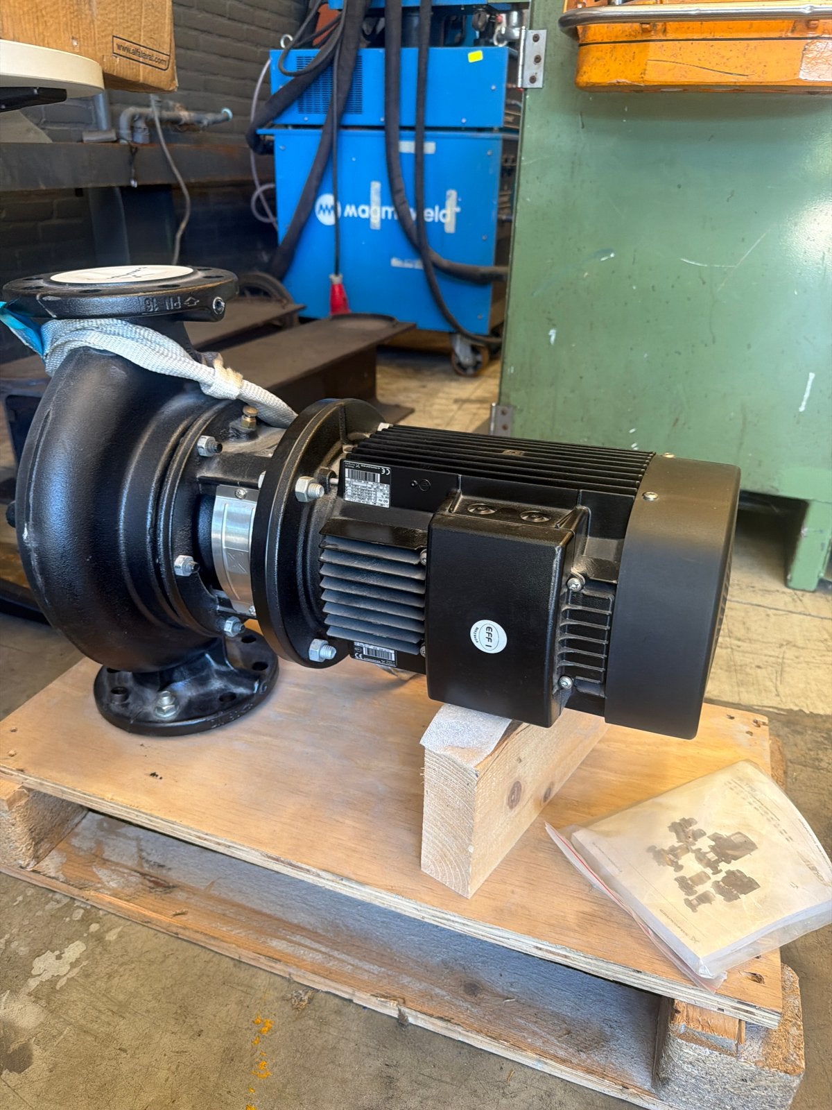 Grundfos TP 80-110/4 A-F-A-BAQE Circulatiepomp, Ophalen