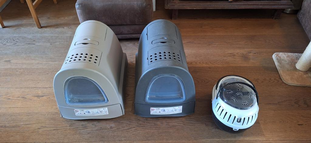 Zgan praktische kattenbakken en kittenvervoersmand, Ophalen of Verzenden, Zo goed als nieuw, Gesloten