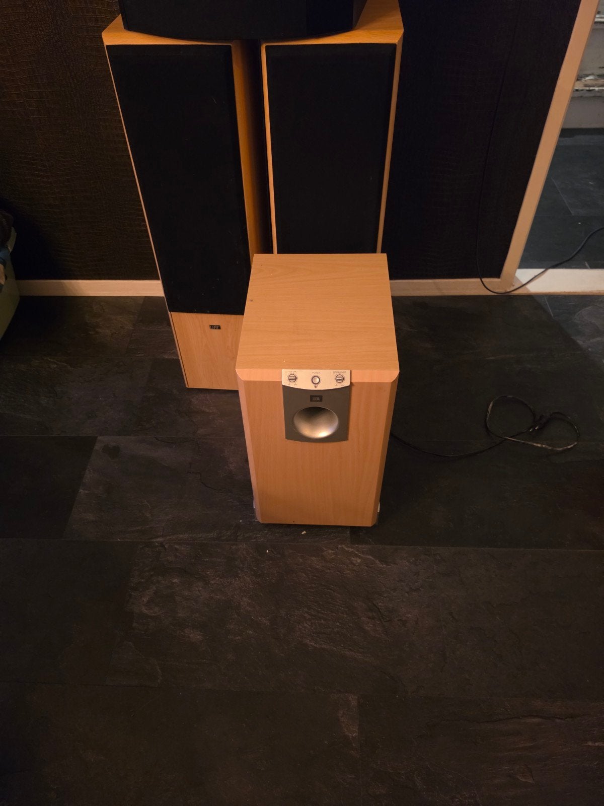 JBL SCS SUB Subwoofer - Krachtige bas voor uw home cinema, Audio, Tv en Foto, Luidsprekers, Gebruikt, Ophalen of Verzenden, Geschikt voor surround/home cinema