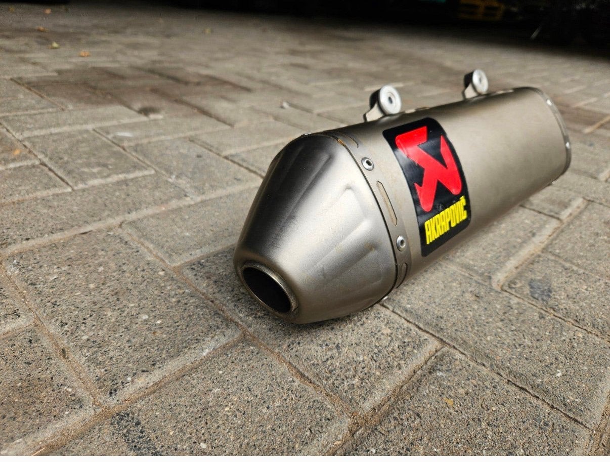 Akrapovic demper!, Motoren, Ophalen of Verzenden, Gebruikt