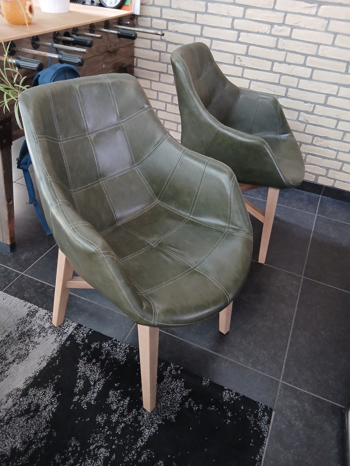 Twee kuip zitkamerstoelen., Ophalen, Overige kleuren, Twee